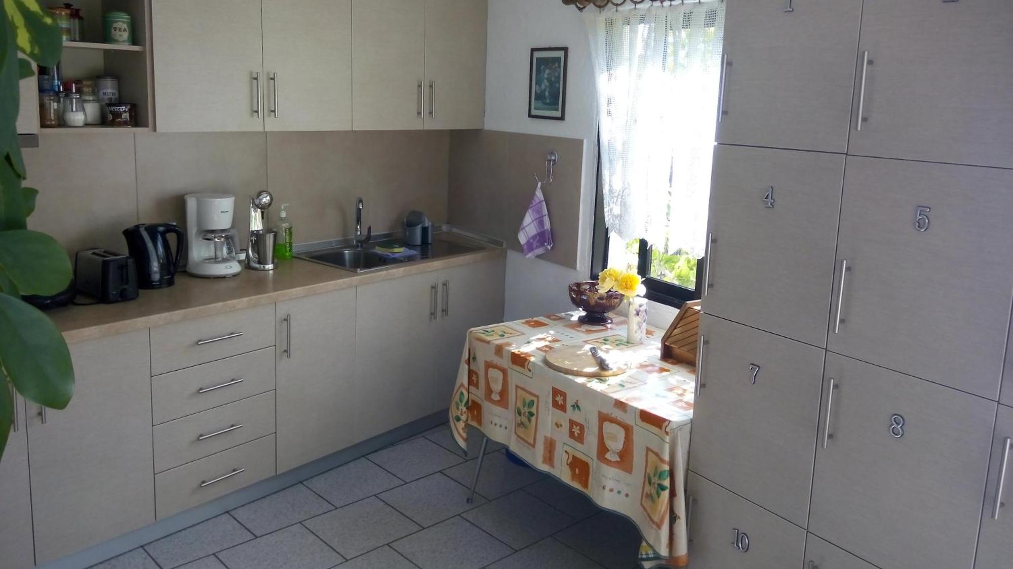 Gorgona Rooms Alikí エクステリア 写真