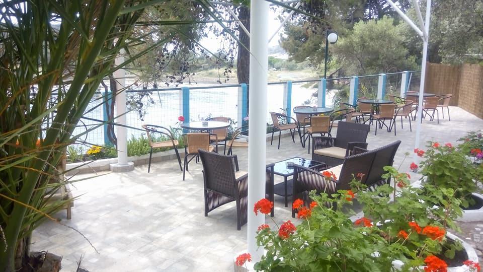 Gorgona Rooms Alikí エクステリア 写真
